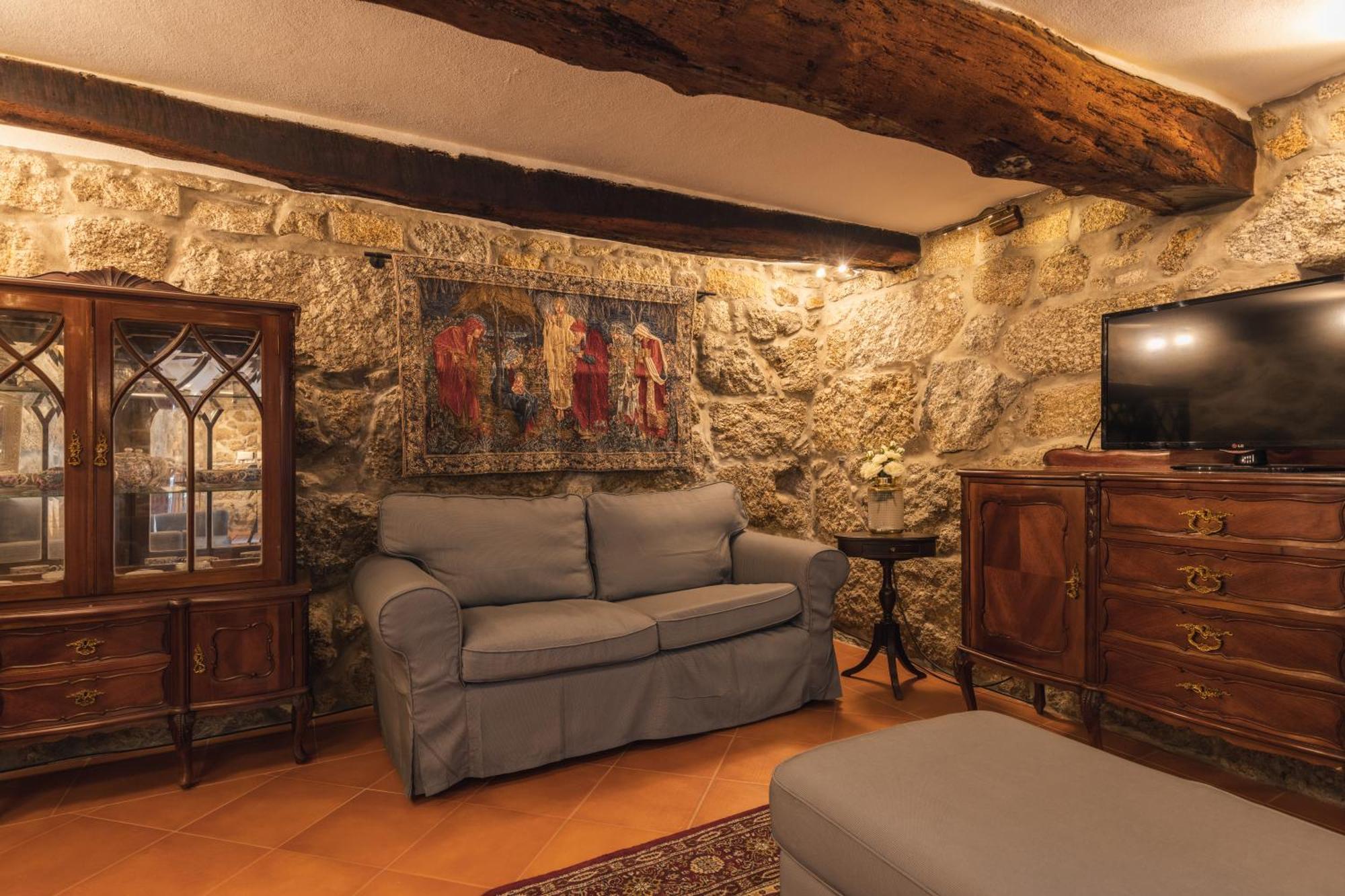 Gasthaus Quinta Do Outeiro Resende Zimmer foto
